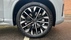 Volvo XC90 2.0 T8 PHEV Ultra Dark 5dr AWD Geartronic Estate